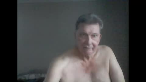 Snapshot of island625103 chatting on 02.12.25 island625103 online show from 02.12.25