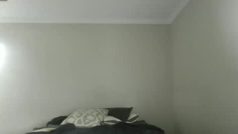 Snapshot of island625103 chatting on 09.17.25 island625103 online show from 09.17.25