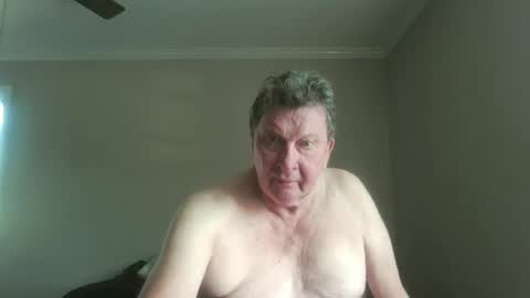 Snapshot of island625103 chatting on 09.22.25 island625103 online show from 09.22.25