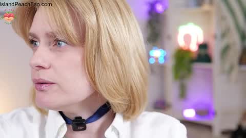 Lou  Peaches online show from 04.03.26