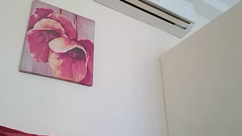 Snapshot of island_serena chatting on 10.03.25 Sexy Serena online show from 10.03.25