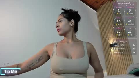 IslaScott online show from 04.19.26