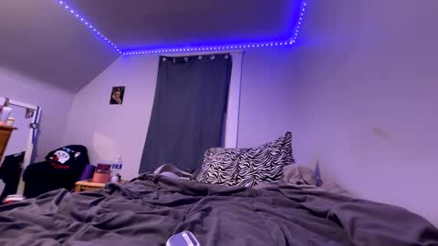 ismecandycaine online show from 01.06.25