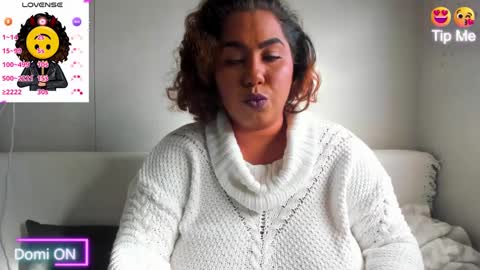 Snapshot of isobel_adams20 chatting on 12.13.24 Isobel Adams online show from 12.13.24