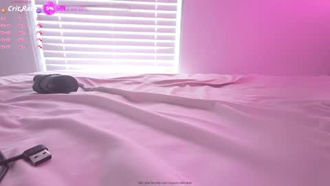 Iss femboy  full exclusive vids  online show from 04.18.26