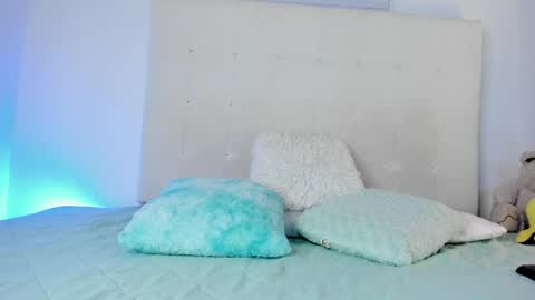 Snapshot of itahisa_cute chatting on 03.31.26 itahisa online show from 03.31.26