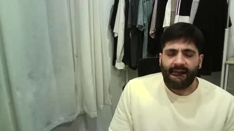 italianboybcn online show from 12.05.25