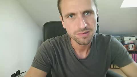 Snapshot of italiano116116 chatting on 09.22.25 italiano116116 online show from 09.22.25