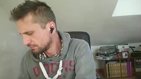 Snapshot of italiano116116 chatting on 11.26.25 italiano116116 online show from 11.26.25