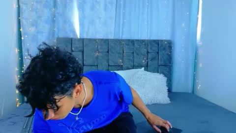 ithan_kingtwin online show from 05.17.26