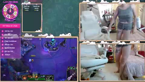 ithuriella online show from 10.27.25