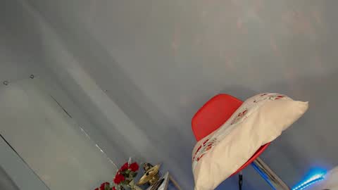 Pixie online show from 02.21.26