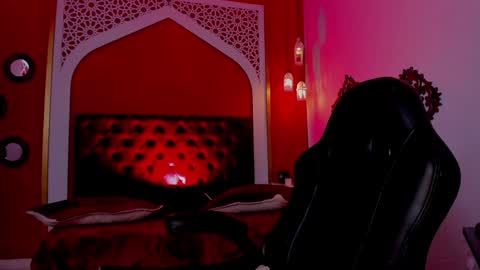 Bella  online show from 12.03.24