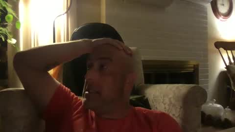 Snapshot of itsanexperiment chatting on 12.06.24 itsanexperiment online show from 12.06.24