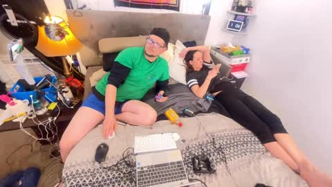 Boo Faux online show from 01.16.25