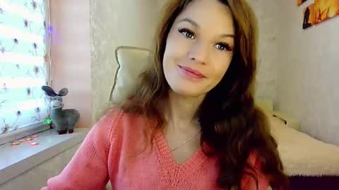 Snapshot of itslunaday chatting on 02.21.25 itslunaday online show from 02.21.25