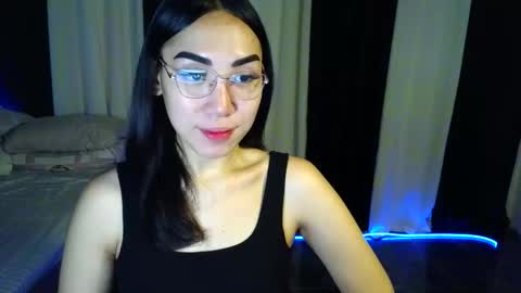 Snapshot of itsmehotqueen chatting on 05.18.26 itsmehotqueen online show from 05.18.26