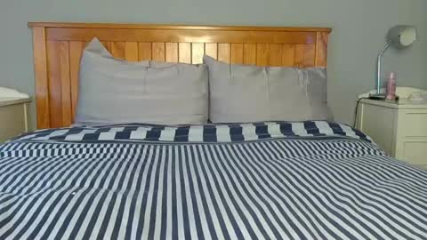 Jade online show from 10.23.25