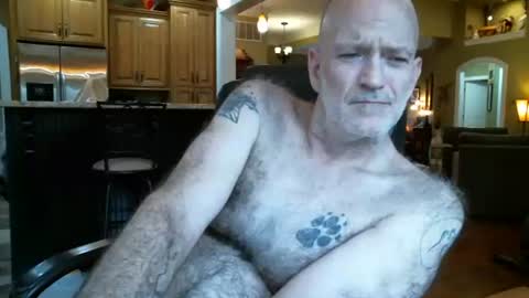 Snapshot of itsxxxtc chatting on 11.25.25 itsxxxtc online show from 11.25.25