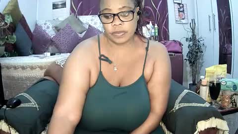 itumeleng74 online show from 03.10.25