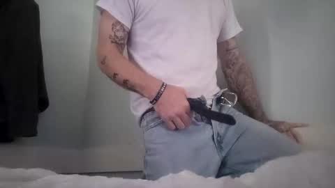 Snapshot of itzmeebaby chatting on 02.25.25 Itzmeebabyy online show from 02.25.25