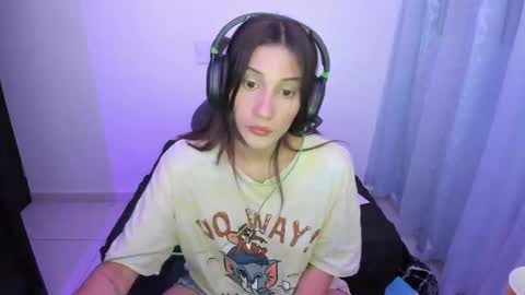 Snapshot of ivanna_essis chatting on 02.28.25 ivanna_essis online show from 02.28.25