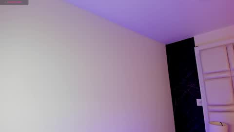 Snapshot of ivannafoxx_ chatting on 05.27.26 ivanna online show from 05.27.26