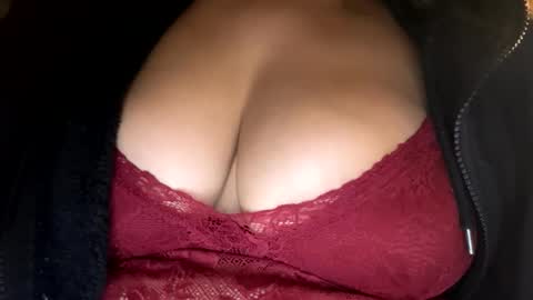 Snapshot of ivindrago chatting on 03.02.26 Couple of freaks online show from 03.02.26