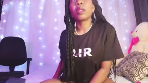  Ivon  Miss Jones  online show from 03.10.25