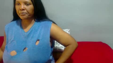 IVORYTITS48 online show from 03.10.25