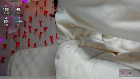 Ivy online show from 04.13.26