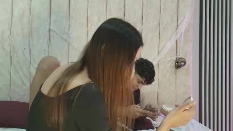 Snapshot of ivy_and_joseph chatting on 10.10.25 ivy_and_joseph online show from 10.10.25