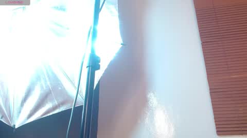 Snapshot of ivy_gail chatting on 02.11.25 IVY online show from 02.11.25