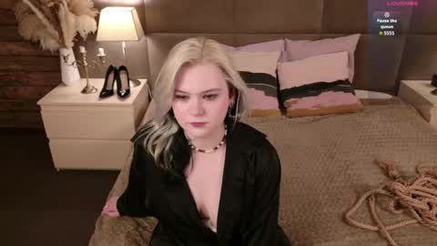 Ivy online show from 04.26.26