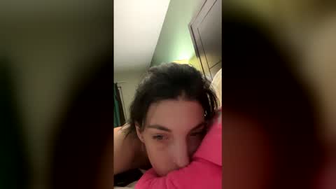 ivy_rose90 online show from 03.11.26