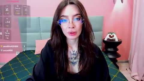 Snapshot of ivydainty chatting on 06.12.26 Ivy online show from 06.12.26