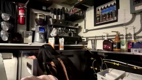 Ivy Rose online show from 11.26.25