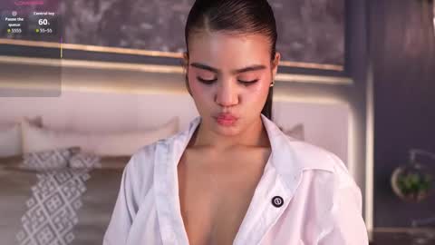 ivyellis online show from 03.06.26