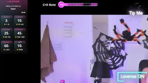 Snapshot of ivymilleer chatting on 10.20.25 ivymilleer online show from 10.20.25