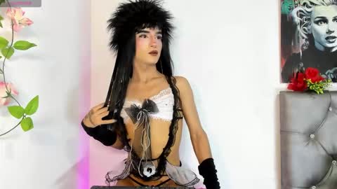 Snapshot of ivymilleer chatting on 01.08.26 ivymilleer online show from 01.08.26