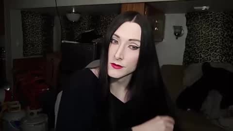 IvyRose499 online show from 12.20.24