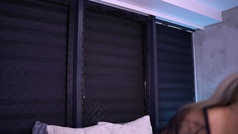 IvyRowa online show from 01.23.25