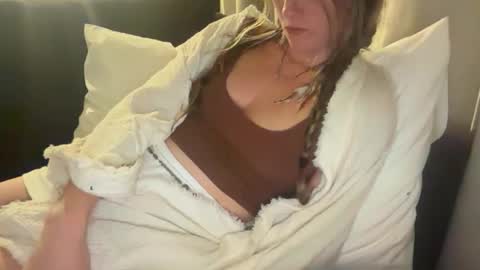 ivysagex online show from 12.02.25