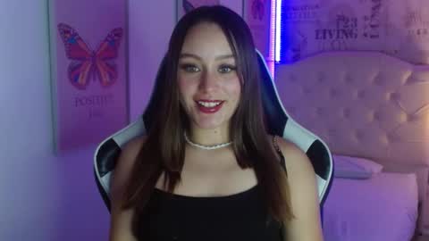 Ivy online show from 02.19.25