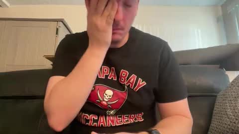 iwantyounow42069 online show from 11.23.25