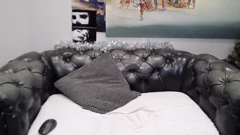 Maxim online show from 12.13.24