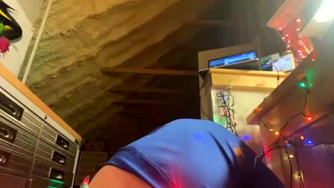 Snapshot of iwinnner chatting on 12.23.24 That Guy online show from 12.23.24