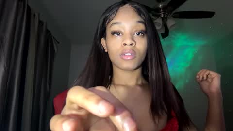 Snapshot of iysisfv chatting on 01.30.25 iysisfv online show from 01.30.25