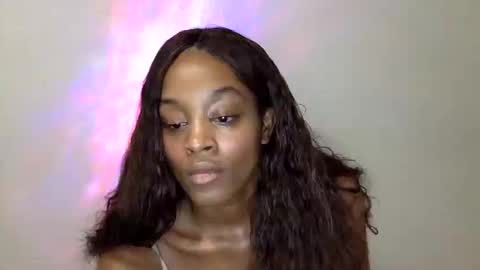 Snapshot of iysisfv chatting on 10.14.25 iysisfv online show from 10.14.25