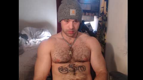 Snapshot of izak144 chatting on 02.21.25 izak144 online show from 02.21.25